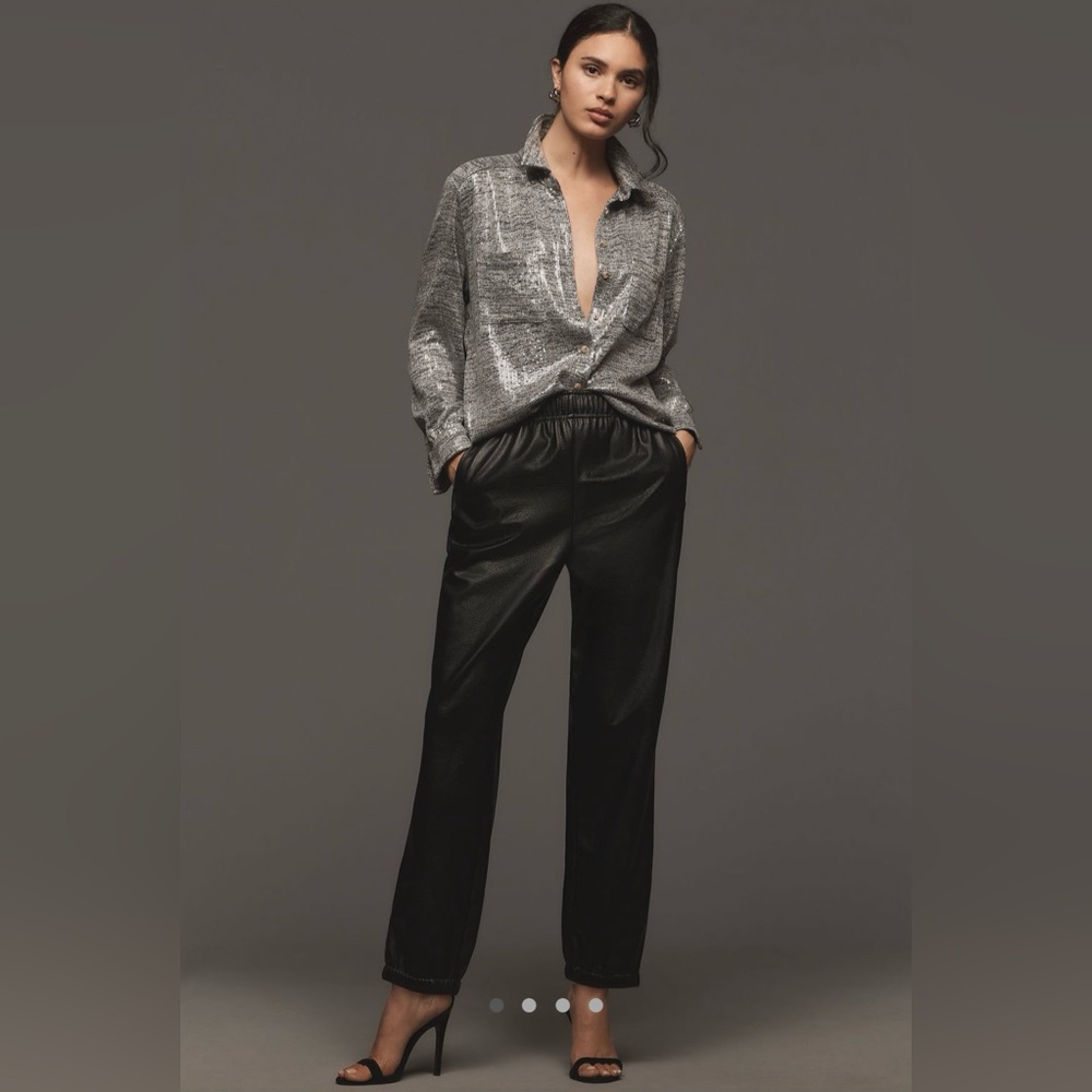 Avec Les Filles Faux-Leather Jogger Pants in black size Medium